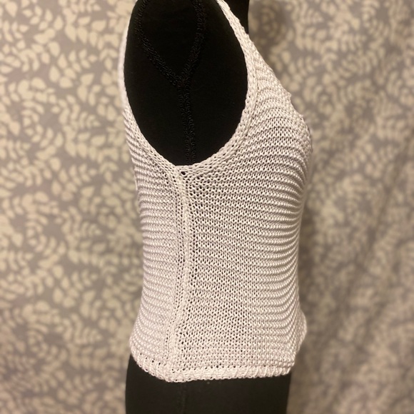 White sweater tank top size S/M - Picture 2 of 8